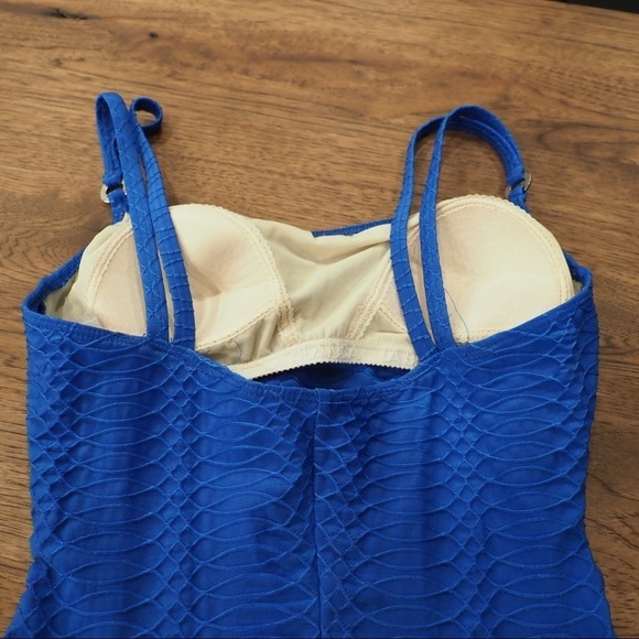 La Blanca sz 8 blue swirl one piece swimsuit - Picture 8 of 16